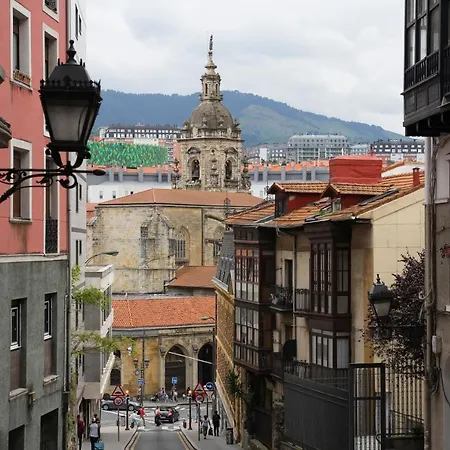 Tranquilo Casco Viejo Bilbao
